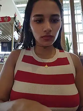 Lorena Mcfly online show from December 2, 1:35 pm