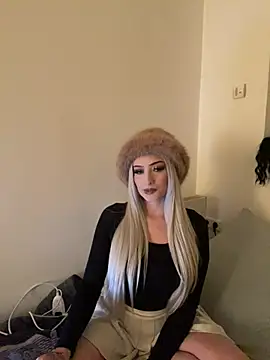 Tijara-im-Pyjama online show from January 19, 3:57 am