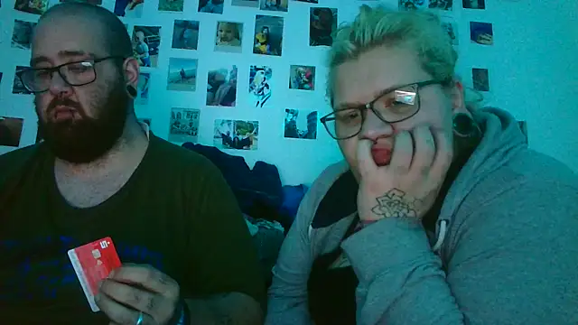 mrandmrsdarkside online show from March 11, 7:16 pm