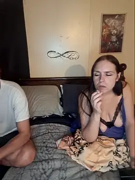 Shy Naughty Girl online show from November 29, 3:32 am