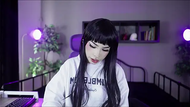 Sabrina bloom online show from November 11, 12:46 pm