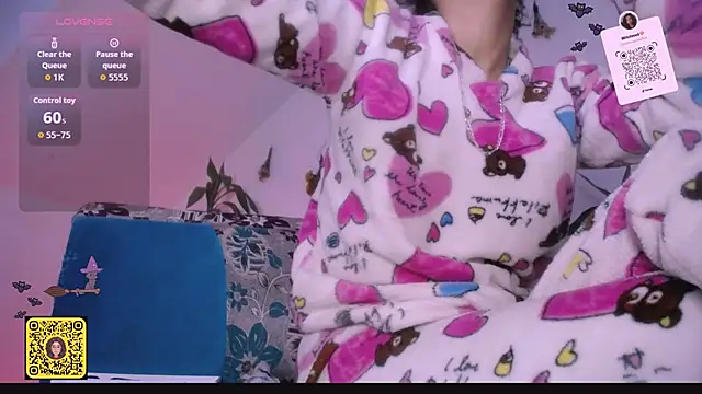 Nocturnawitch online show from October 24, 1:07 pm