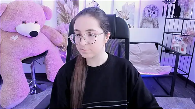 VirtuallVoyant online show from December 16, 7:14 am