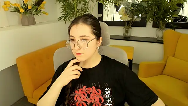 VirtuallVoyant online show from November 7, 5:02 am