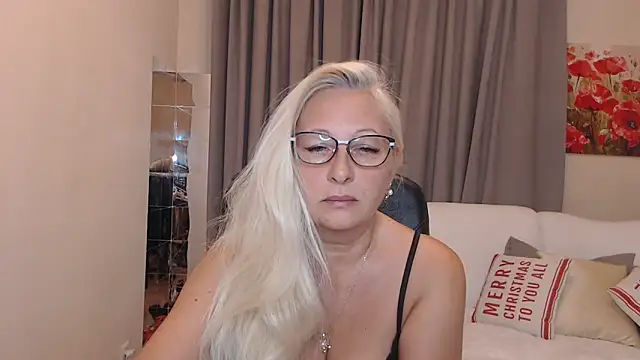 ValeriaSharm online show from October 4, 11:38 am