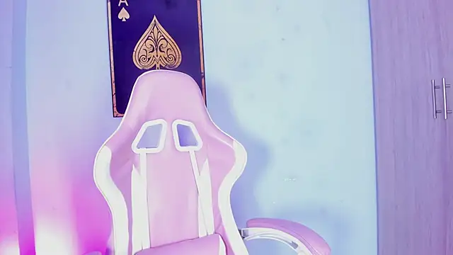 Zafiro  Brown online show from September 21, 12:59 pm