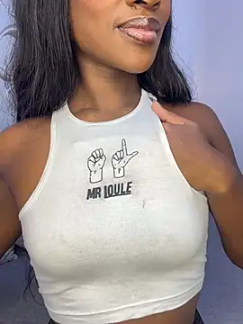 Skylar Smith  online show from February 4, 12:41 pm