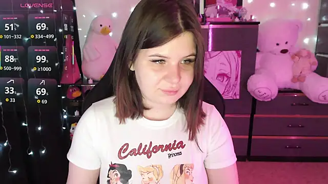 AmyVibess online show from November 9, 8:27 pm