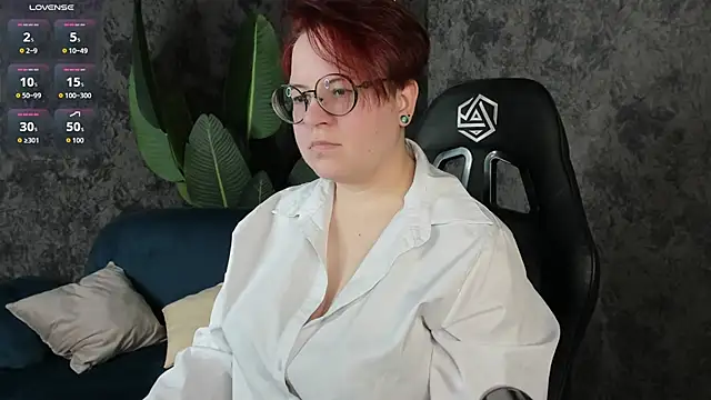 Michelle Wilsson online show from November 7, 8:09 am