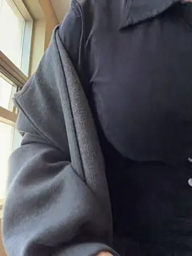 winter11 online show from March 7, 6:42 am