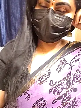 honey-flower online show from December 13, 8:59 pm