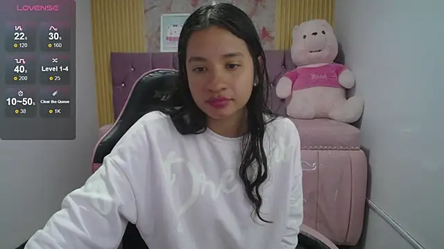 Snapshot of Irina_evans_s1 chatting on September 10, 4:51 pm Irina evans s1 online show from September 10, 4:51 pm