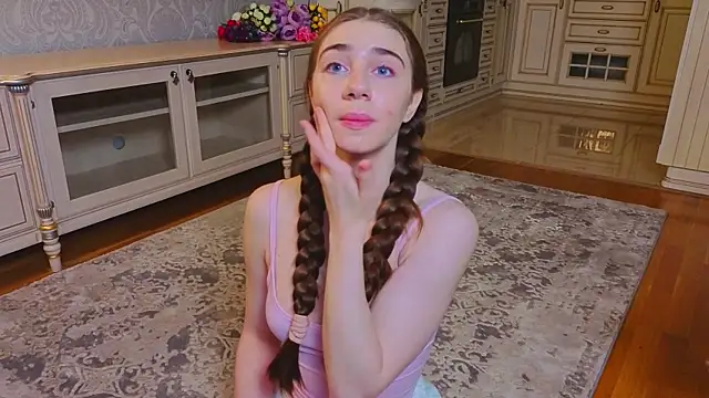 EadlinGillim online show from September 12, 3:07 am