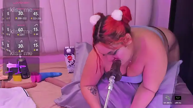 sharlotthe bigass online show from April 12, 7:55 am