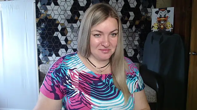 NikaSkylink online show from April 22, 4:53 am