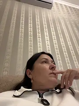 Snapshot of Liza_Will chatting on October 20, 3:04 pm Liza Will online show from October 20, 3:04 pm