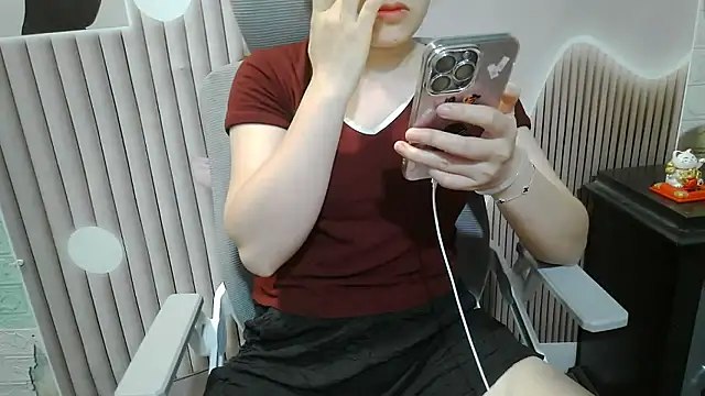 Emachiii online show from September 12, 12:34 pm