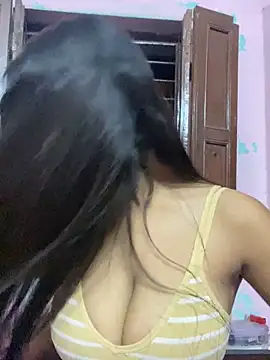 Snapshot of Sonia_soni332 chatting on September 30, 12:44 pm Sonia soni332 online show from September 30, 12:44 pm