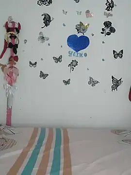 AntonelaMorriz online show from December 4, 8:27 am