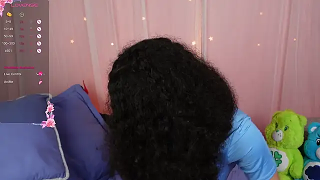 Snapshot of Victoria_Curly chatting on September 29, 2:38 am Victoria Curly online show from September 29, 2:38 am