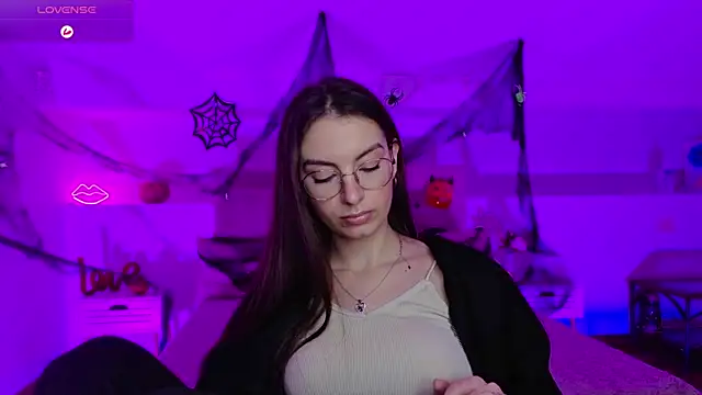 Real cutie1 online show from October 29, 12:37 am