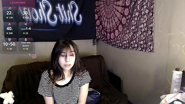 London Ray online show from April 7, 10:45 pm