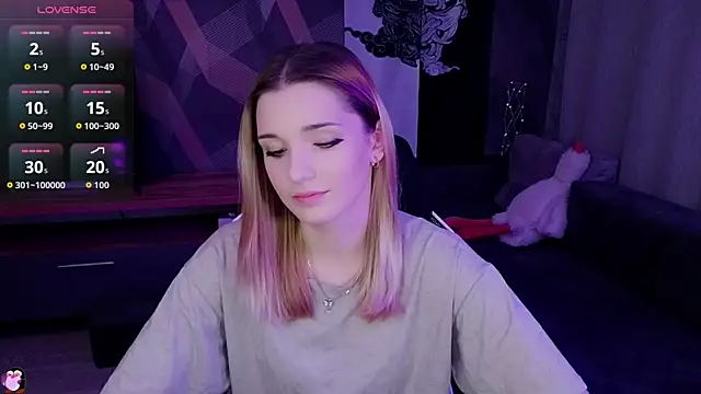 Sandy Belle online show from October 21, 6:56 pm