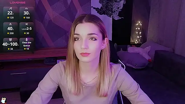 Sandy Belle online show from November 28, 10:46 pm