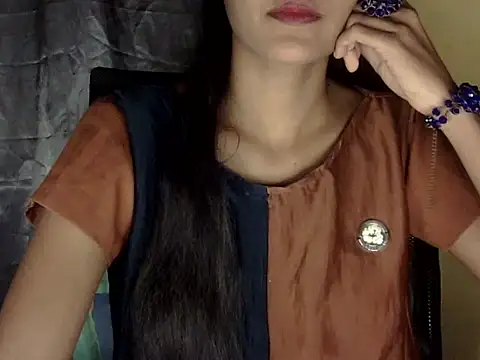 zara Khan0 online show from December 3, 5:26 pm