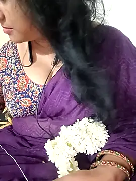 Snapshot of Swetyhoney chatting on October 19, 5:37 pm Swetyhoney online show from October 19, 5:37 pm