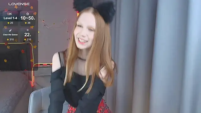 FoxyMira online show from November 1, 1:37 pm