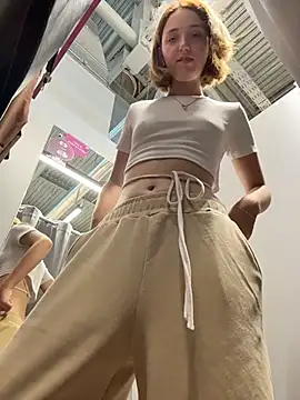 DollyTall online show from September 25, 10:47 am