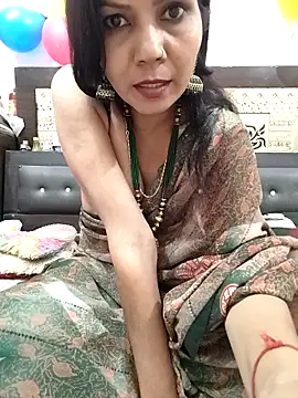 Yourhotsweetgirl online show from November 15, 8:15 am