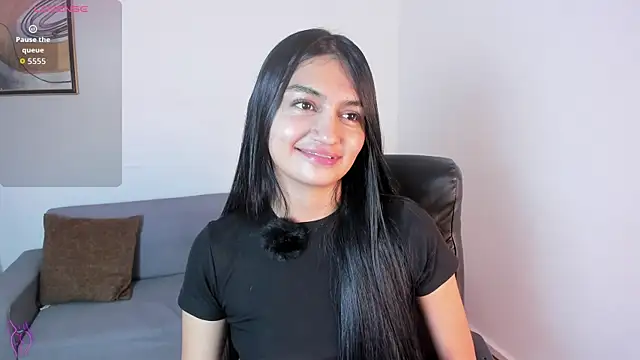 AidaJones online show from March 29, 1:10 pm