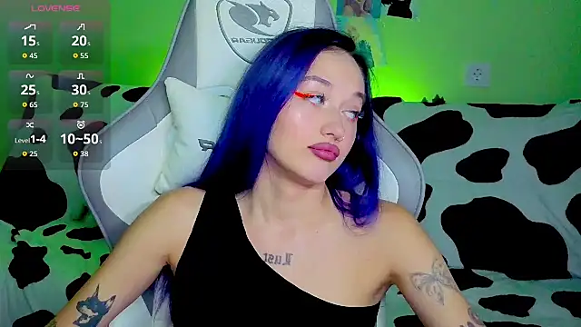 Snapshot of Im_suka chatting on September 23, 3:37 am Im suka online show from September 23, 3:37 am