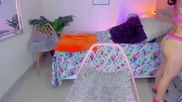 LusyKitty online show from October 21, 3:16 pm