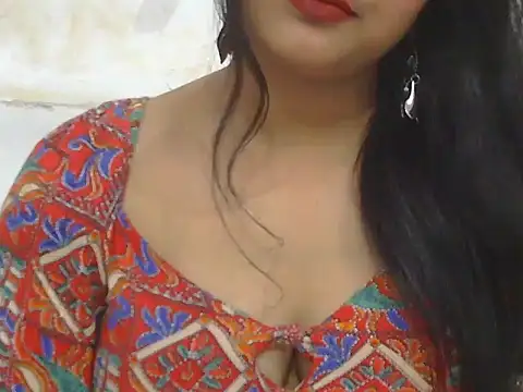 POOJA 199 online show from November 25, 12:07 pm