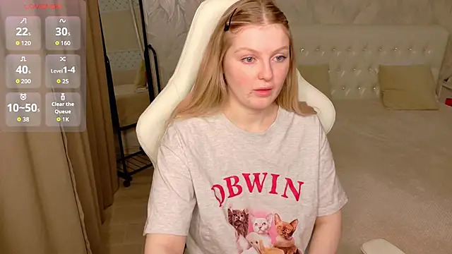 AmeliaDiamond online show from April 10, 11:22 pm