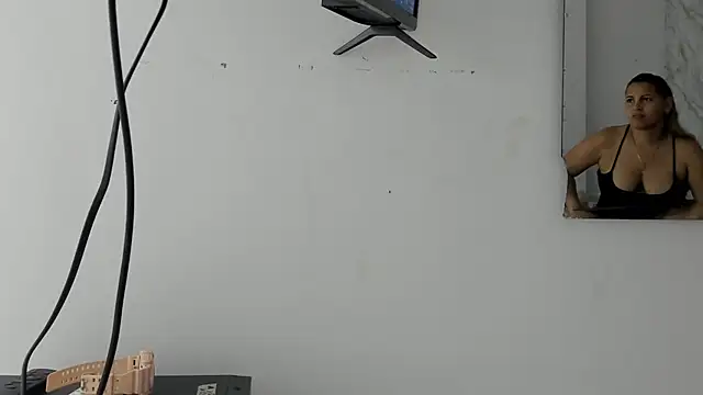 Lady miss    online show from February 19, 12:16 pm