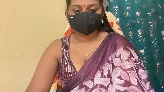 Pavani-Sexy online show from June 1, 6:20 pm