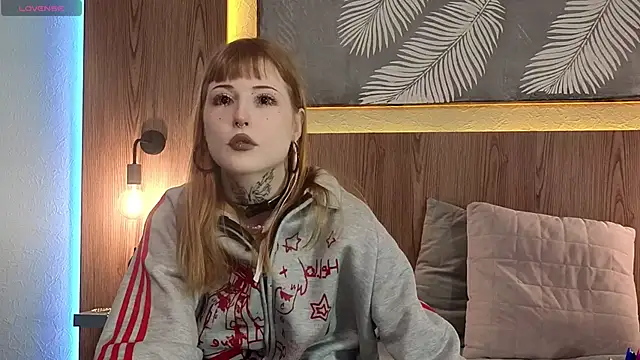 MilkMeSoftly online show from October 27, 8:54 am