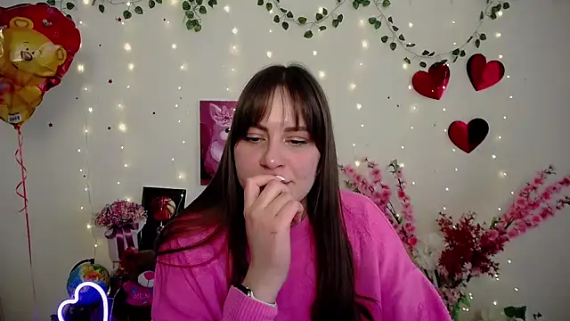 Amanda Bright  online show from February 23, 11:53 am