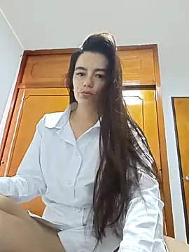 Demy Rhoades online show from April 13, 9:04 pm