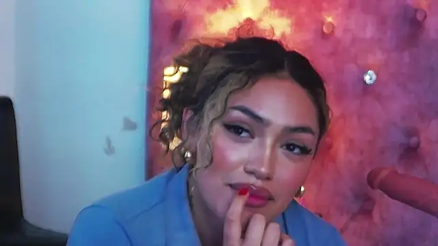 MaddisonBelucci online show from November 22, 12:46 am