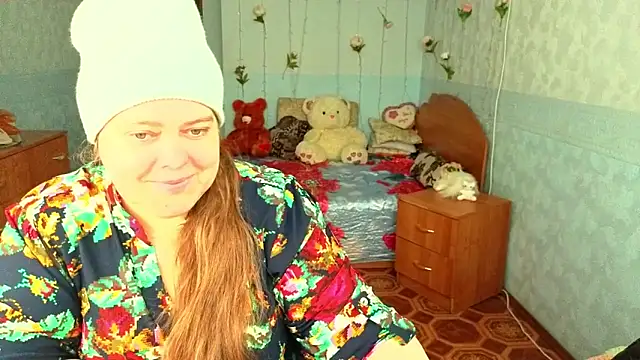 Audrey Aura online show from November 4, 6:18 am