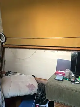 ladyboatlady online show from March 4, 7:15 am