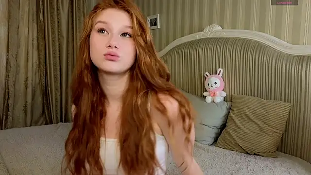 Juuulia  online show from October 8, 11:58 am