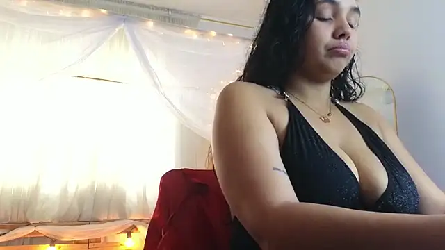 Snapshot of loreaniss chatting on October 10, 8:25 pm loreaniss online show from October 10, 8:25 pm
