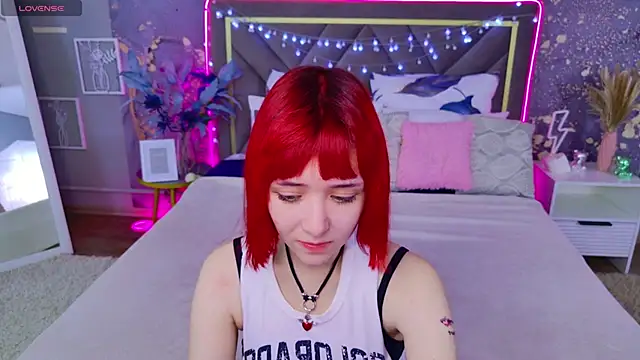 Snapshot of Ketrin_Jones chatting on October 12, 5:21 am Ketrin Jones online show from October 12, 5:21 am