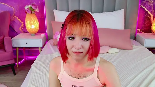 Snapshot of Ketrin_Jones chatting on September 22, 10:03 am Ketrin Jones online show from September 22, 10:03 am